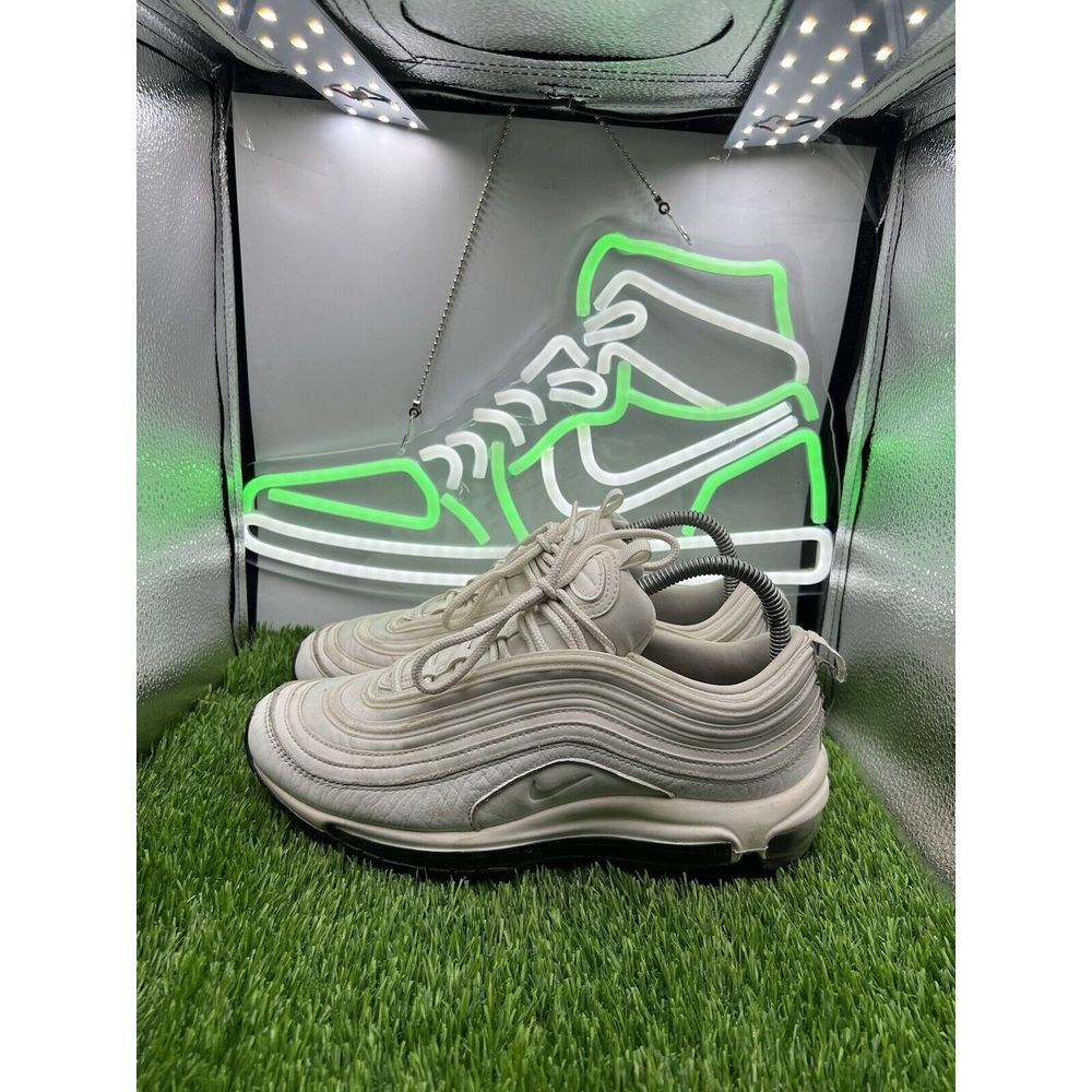 Nike Womens Air Max 97 White Summit Lifestyle Athletic Shoes AQ8760-100 Size 8.5